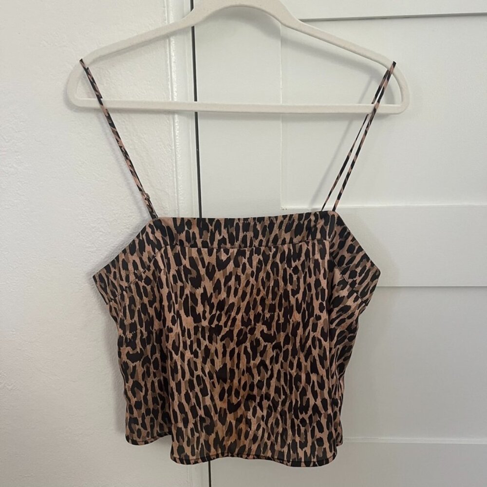 urban outfitters leopard crop cami silky top size m